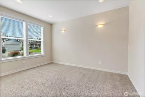 Living - 6103 153rd Ave E, Sumner, WA 98390 photo 1 of 4