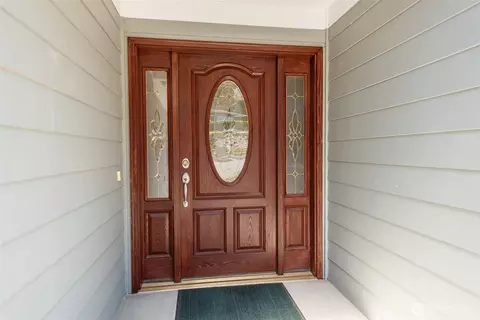 Entry Way - 220 Amethyst Dr, Sequim, WA 98382 photo 1 of 3