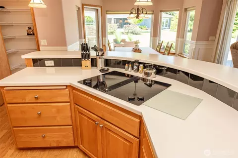 Kitchen - 220 Amethyst Dr, Sequim, WA 98382 photo 5 of 5