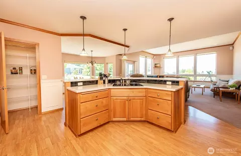 Kitchen - 220 Amethyst Dr, Sequim, WA 98382 photo 1 of 5