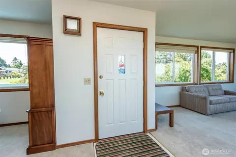21 S Olympic View Dr, Sequim, WA 98382 photo 3