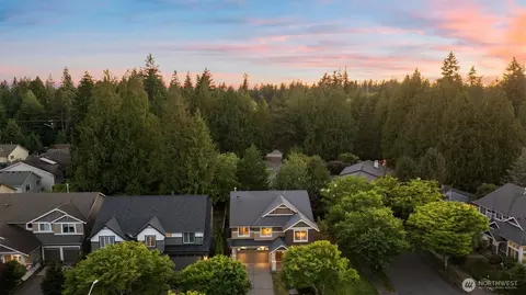 View/Area - 15918 35th Dr SE, Bothell, WA 98012 photo 2 of 3