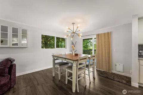 Dining - 24028 6th Pl W, Bothell, WA 98021 photo 3 of 3
