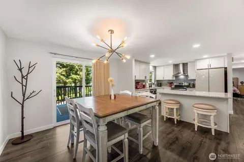 Dining - 24028 6th Pl W, Bothell, WA 98021 photo 1 of 3