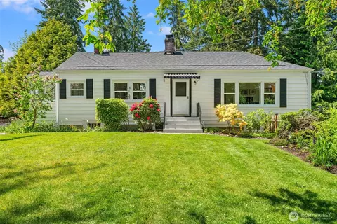 20020 53rd Pl W, Lynnwood, WA 98036