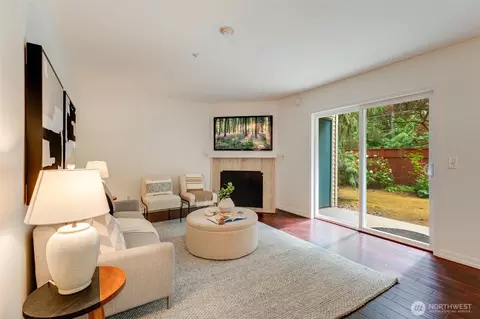 14251 73rd Ave NE #A101, Kirkland, WA 98034
