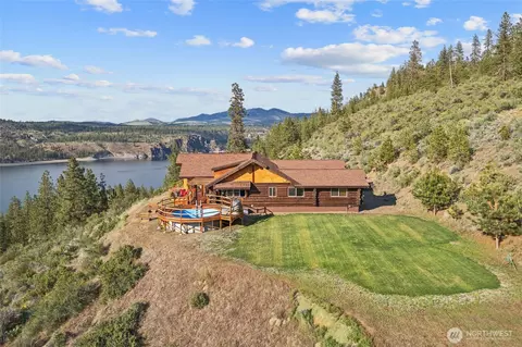 33905 Winterwood Ln NE, Davenport, WA 99122