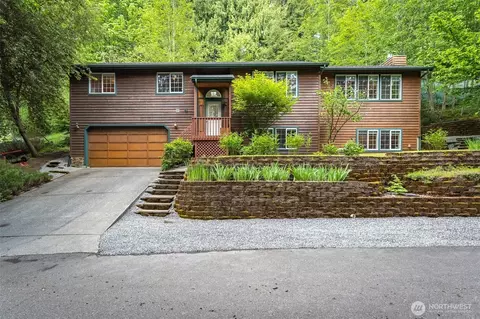 4 Alder Ct, Bellingham, WA 98229