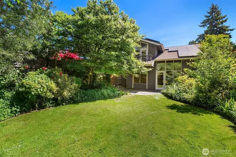 1921 37th Pl E, Seattle, WA 98112 photo 22