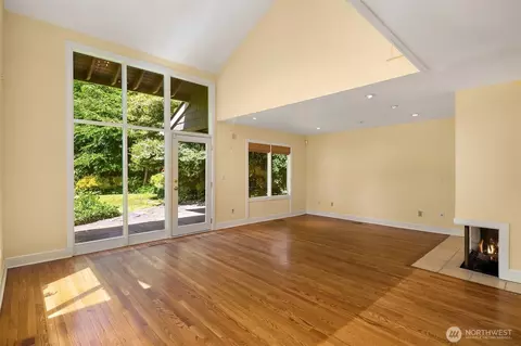 1921 37th Pl E, Seattle, WA 98112 photo 6