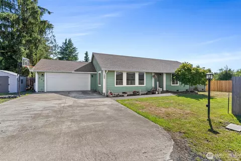 202 Abram Ln, Chehalis, WA 98532
