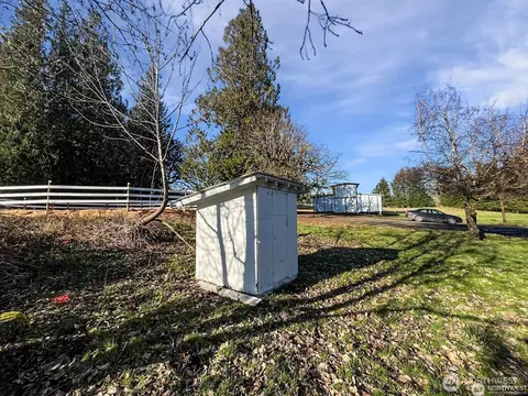 Exterior - 41 E Agate Loop Rd, Shelton, WA 98584 photo 9 of 16