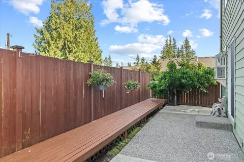 Exterior - 102 167th St SW, Bothell, WA 98012 photo 3 of 4