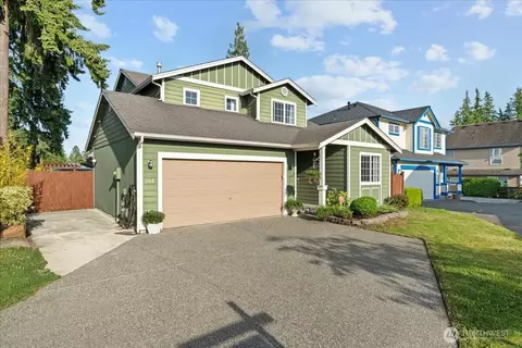 Exterior - 102 167th St SW, Bothell, WA 98012 photo 2 of 4
