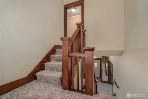 Entry Way - 417 E Ash St, Waterville, WA 98858 photo 2 of 2