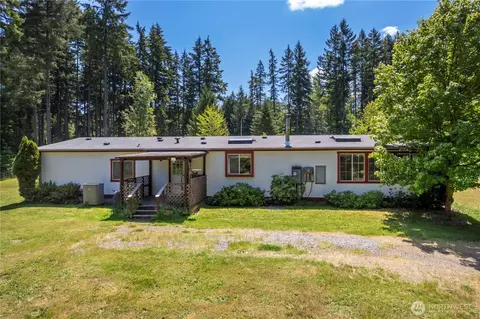 513 346th St E, Roy, WA 98580