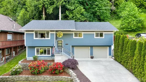 649 Summit Pl, Sedro Woolley, WA 98284