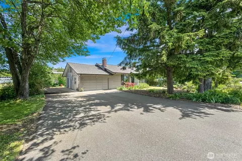 2822 W Maplewood Ave, Bellingham, WA 98225