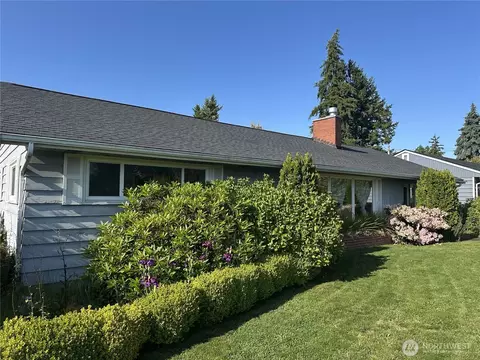 2403 7th St, Everett, WA 98201