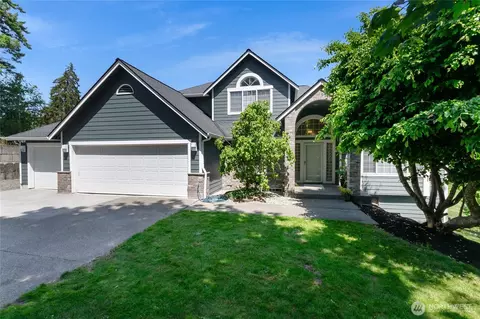 11207 16th St E, Edgewood, WA 98372