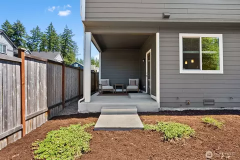 Exterior - 16152 8th Ave E, Spanaway, WA 98387 photo 2 of 3
