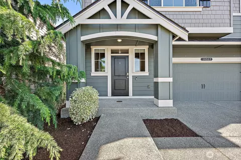 10537 185 Street Ct E, Puyallup, WA 98374