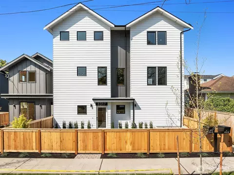 8317 Earl Ave NW, Seattle, WA 98117