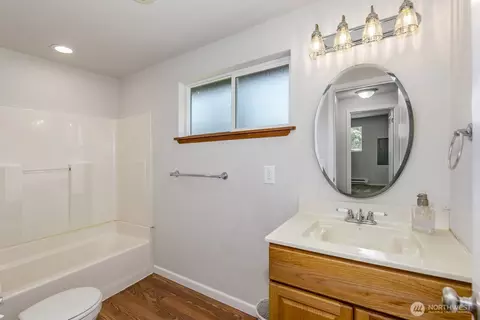 Bath - 108 Raspberry Ln, Sultan, WA 98294 photo 1 of 1