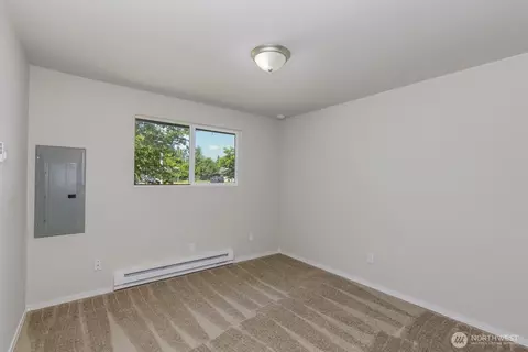 Bedroom - 108 Raspberry Ln, Sultan, WA 98294 photo 2 of 8