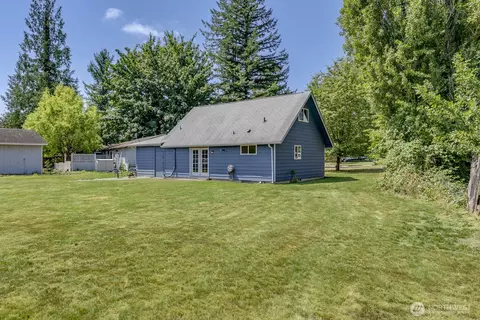 Exterior - 108 Raspberry Ln, Sultan, WA 98294 photo 4 of 10
