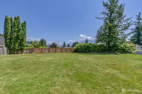 Exterior - 108 Raspberry Ln, Sultan, WA 98294 photo 6 of 10