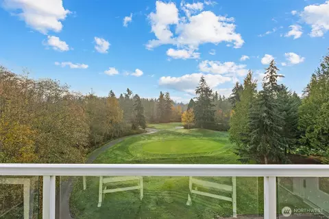 5600 Harbour Pointe Blvd #1-407, Mukilteo, WA 98275