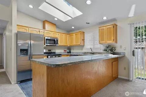 211 138th Pl SE, Everett, WA 98208 photo 7
