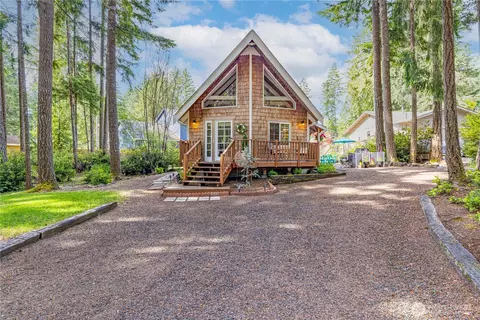220 E Dunoon Pl, Shelton, WA 98584