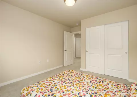 Bedroom - 421 Lofgrin Rd, Sequim, WA 98382 photo 3 of 4