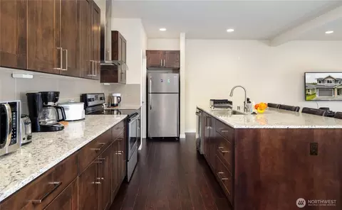 Kitchen - 421 Lofgrin Rd, Sequim, WA 98382 photo 2 of 3