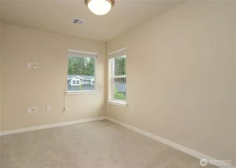 Bedroom - 421 Lofgrin Rd, Sequim, WA 98382 photo 4 of 4