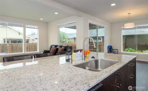 Kitchen - 421 Lofgrin Rd, Sequim, WA 98382 photo 3 of 3