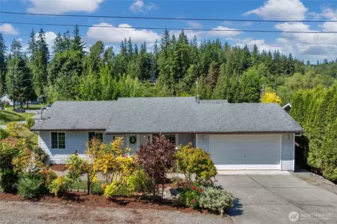2415 255th St NW, Stanwood, WA 98292