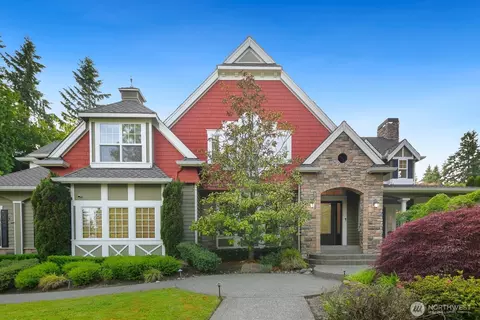 19319 160th Ave NE, Woodinville, WA 98072