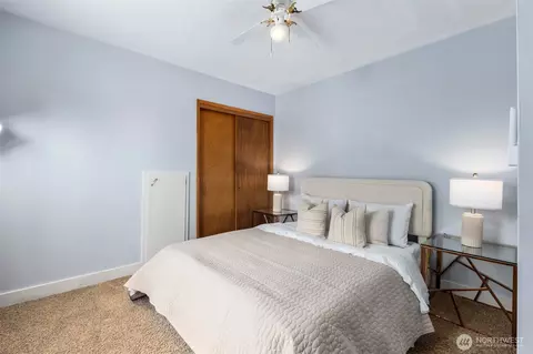 Bedroom - 1254 Mchugh Ave, Enumclaw, WA 98022 photo 1 of 2