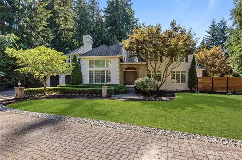 15821 NE 164th St, Woodinville, WA 98072