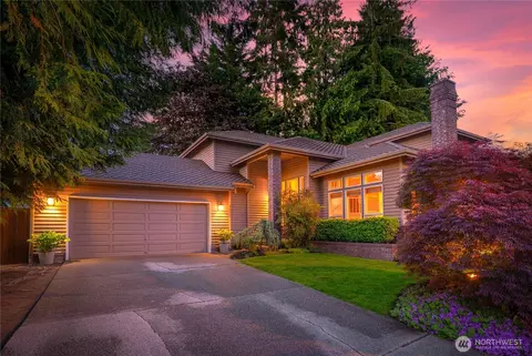 8507 199th Pl SW, Edmonds, WA 98026