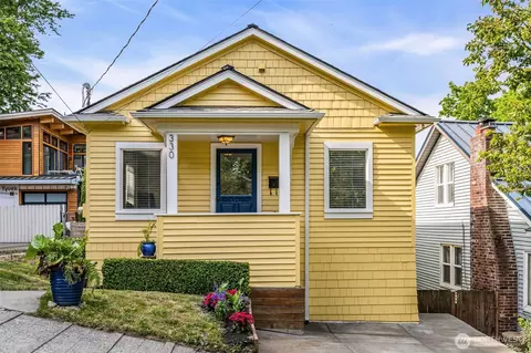 330 NE 55th St, Seattle, WA 98105