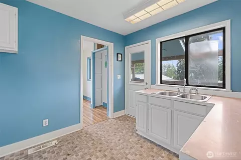 2310 Lowell Rd, Everett, WA 98203 photo 11