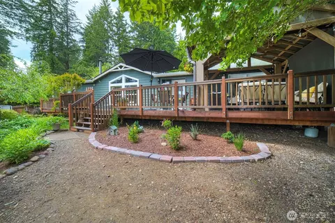 Exterior - 1510 E Benson Lake Dr, Grapeview, WA 98546 photo 9 of 17