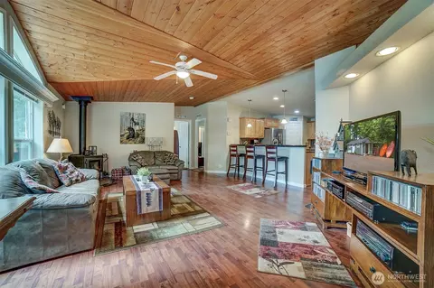 Living - 1510 E Benson Lake Dr, Grapeview, WA 98546 photo 3 of 4