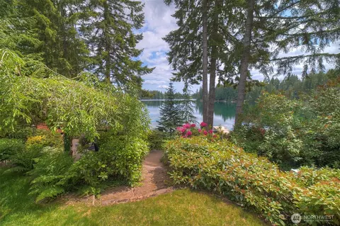Exterior - 1510 E Benson Lake Dr, Grapeview, WA 98546 photo 10 of 17