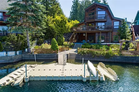 156 W Lost Lake Park Ct, Shelton, WA 98584