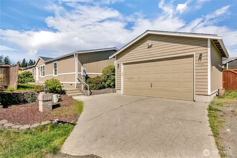 7725 203rd Street Ct E #27, Spanaway, WA 98387